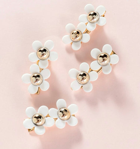 Daisy Hair Clips